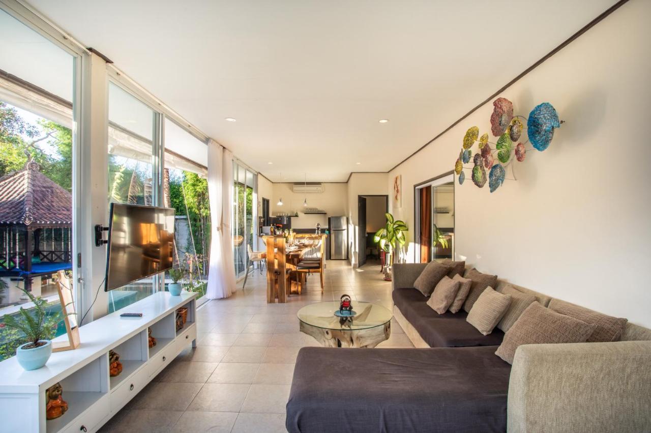 Villa Janitra Seminyak Exteriör bild