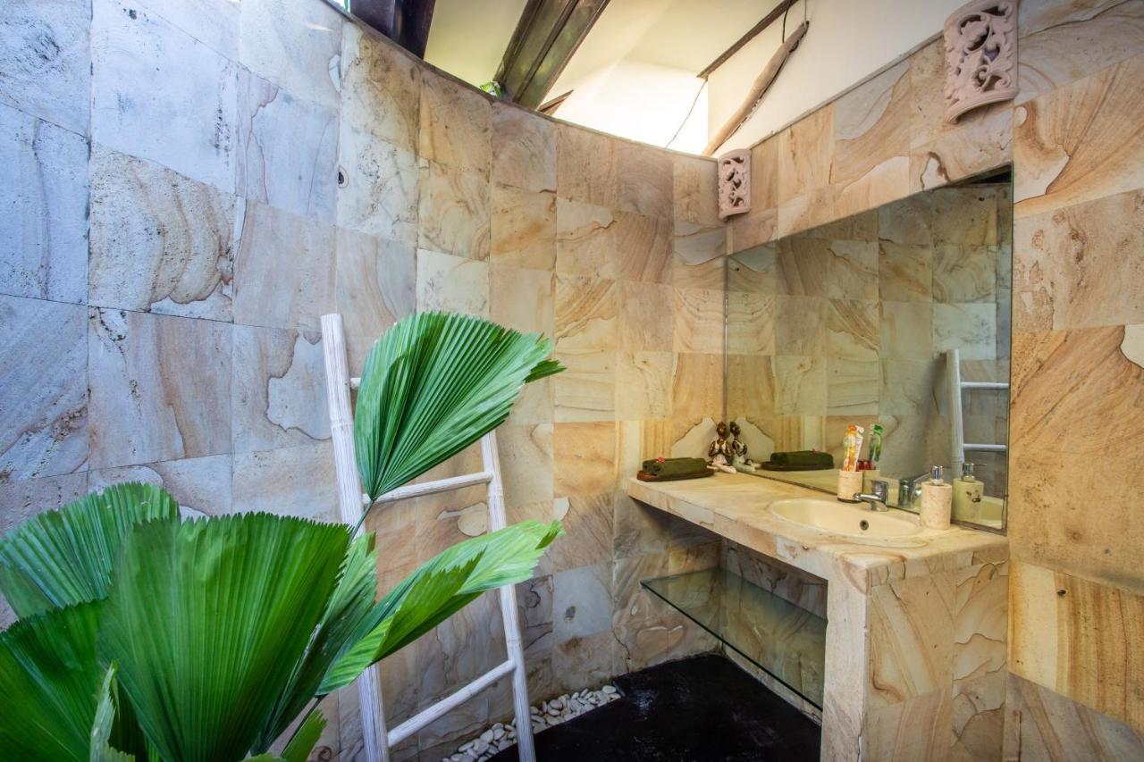 Villa Janitra Seminyak Exteriör bild