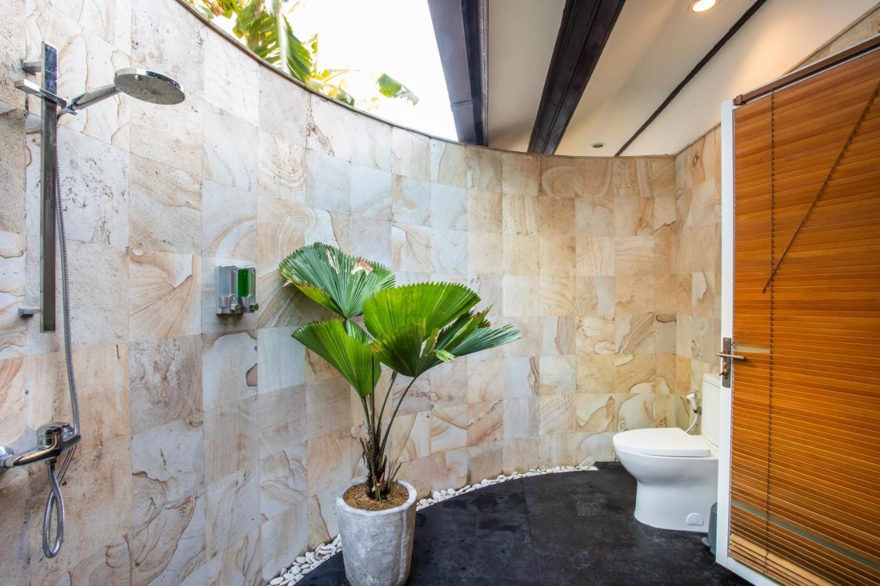 Villa Janitra Seminyak Exteriör bild