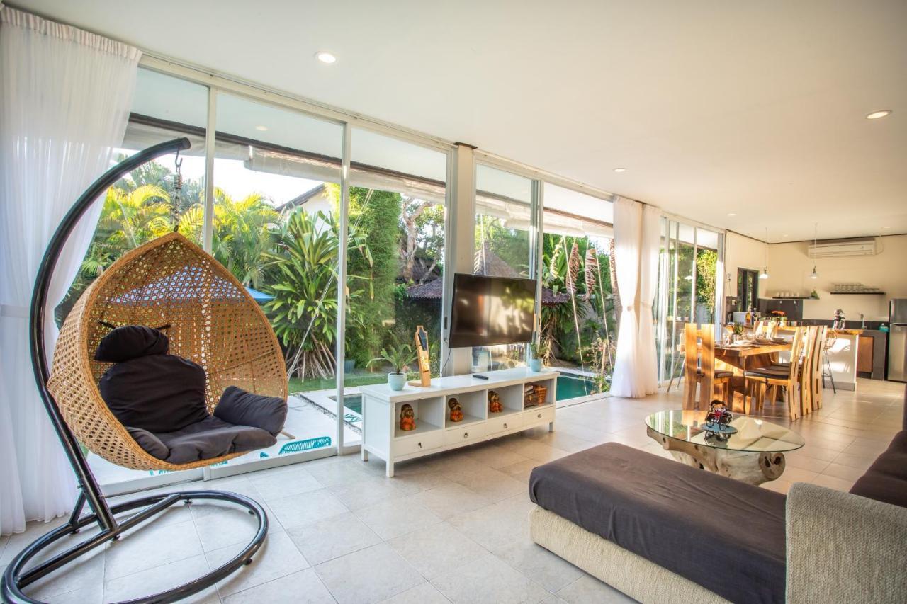 Villa Janitra Seminyak Exteriör bild