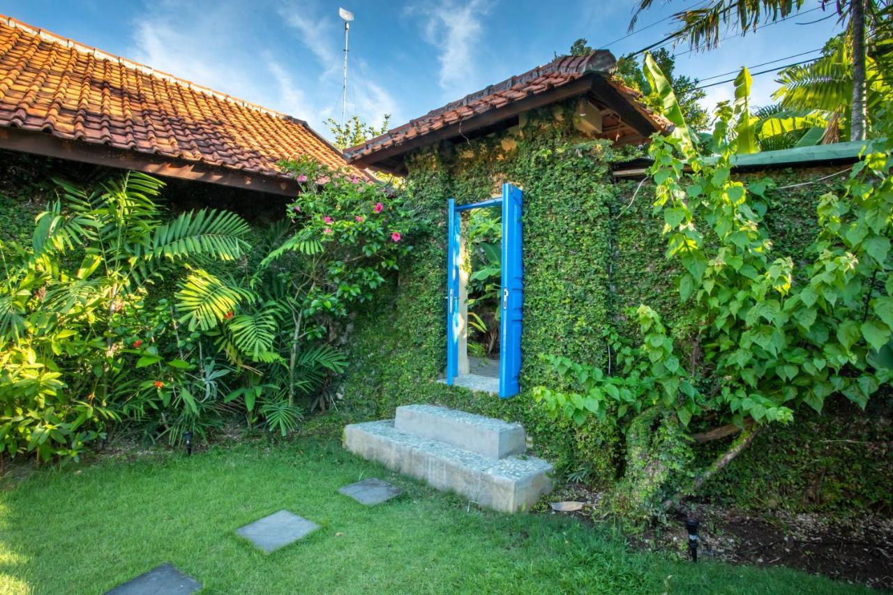 Villa Janitra Seminyak Exteriör bild